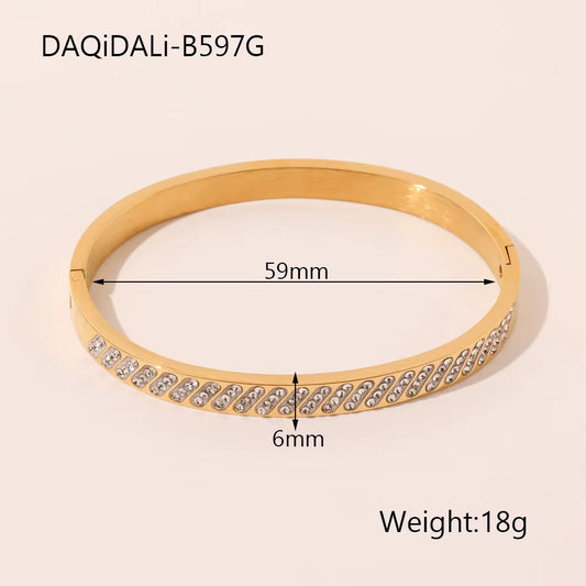 Diagonal Triple Stone Gold Bracelet