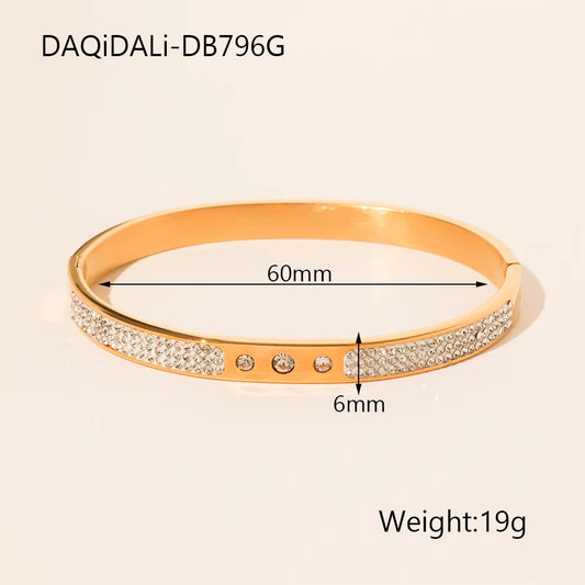Gold 3 Stone Triple Layered Bracelet