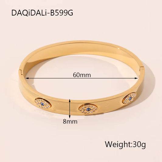 Blue Diamond Eyes Bracelet