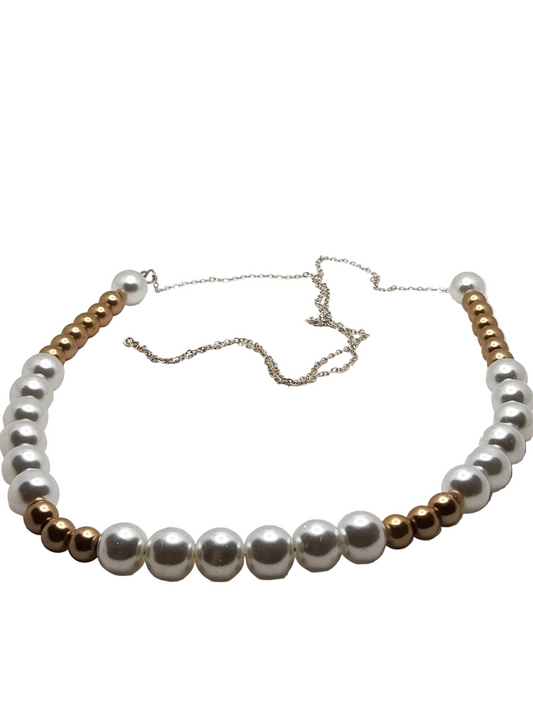 30 inch White and Gold Pearl Necklace
